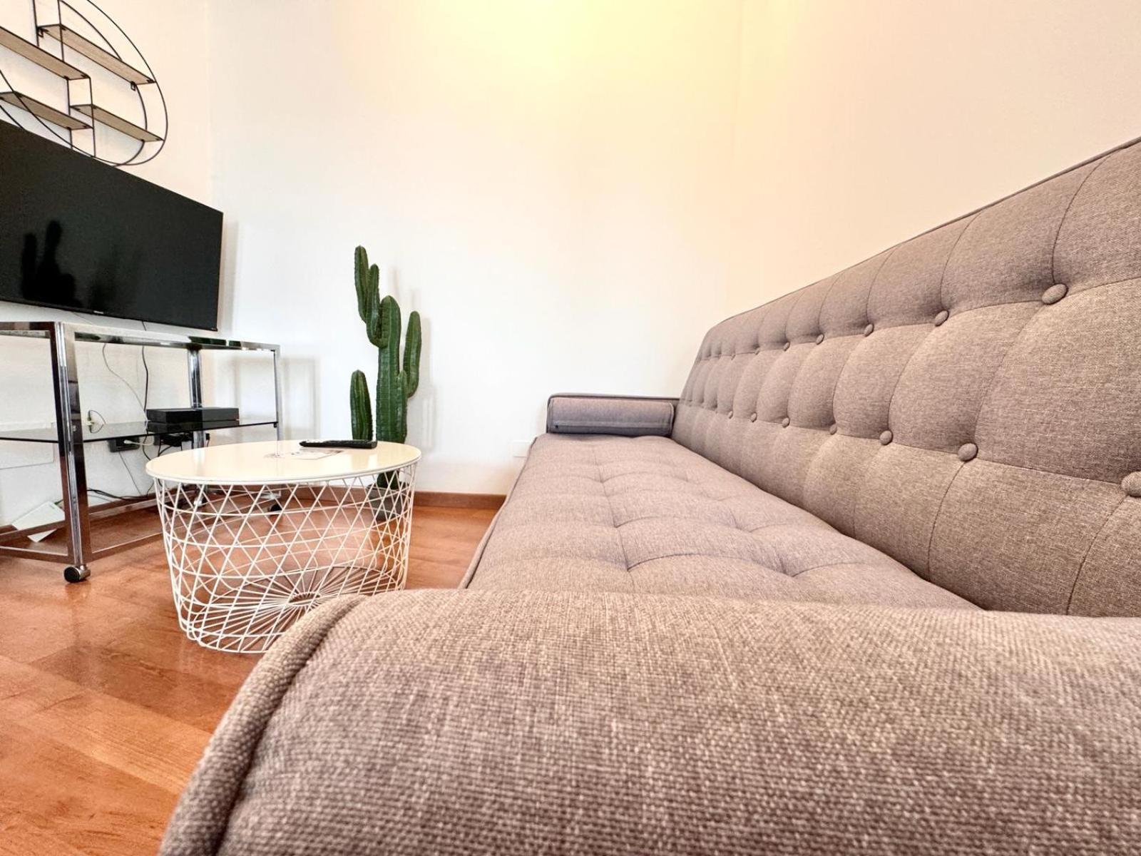 Comecasa 2 Bedrooms Apartment 450Mt From Duomo Milán Exteriér fotografie