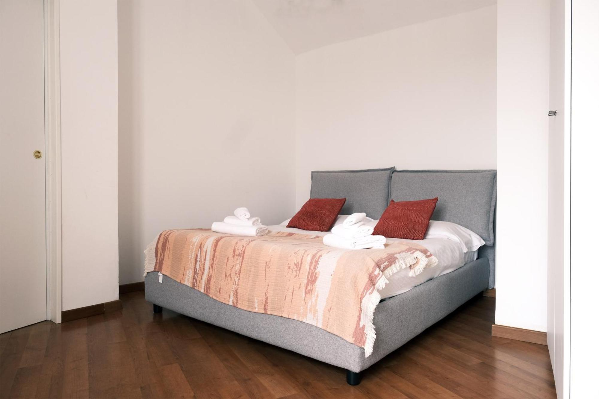 Comecasa 2 Bedrooms Apartment 450Mt From Duomo Milán Exteriér fotografie